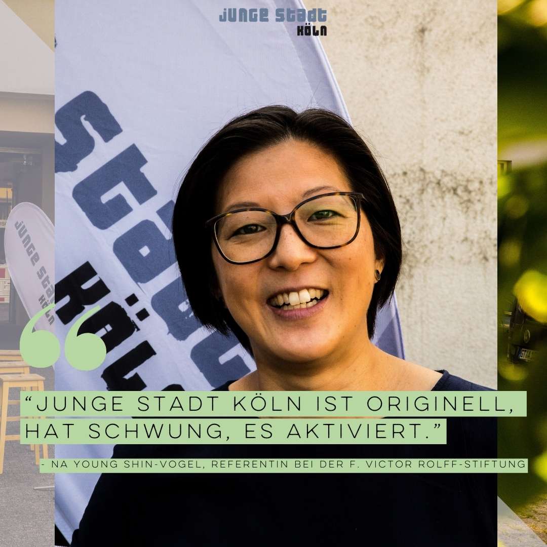 Auf dem Bild ist Na Young Shin-Vogel. Sie lächelt. Im Vordergrund steht: 